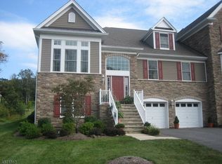 7 Luth Ter #85, West Orange, NJ 07052