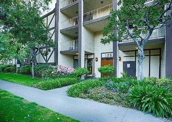 2nd image of 125 N Allen Ave APT 111