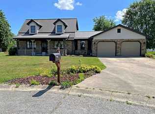 1896 Chris Schenkel Dr, Linton, IN