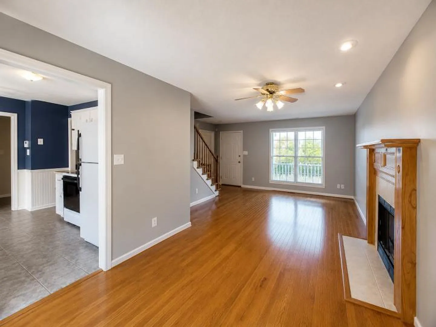 Coming Soon! 3 Bedrooms 2.5 Bath Home — Photo 3