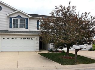 9545 Luebcke Ln, Crown Point, IN 46307