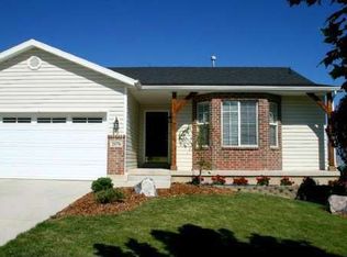 2076 N Raspberry Dr, Saratoga Springs, UT 84045