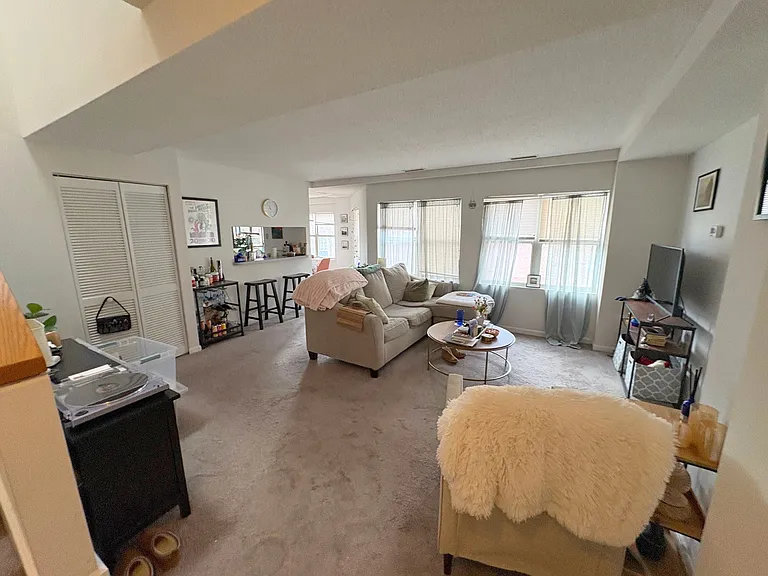 155 Beacon St #1 — Photo 3