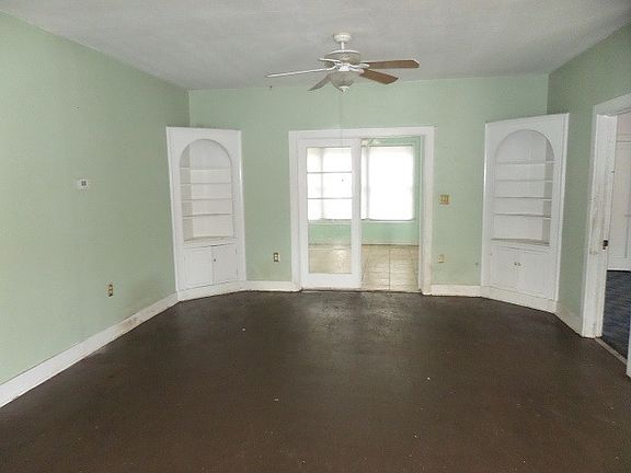 5th image of 317 N Highland Ave