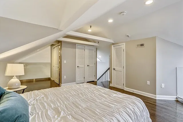 1 bed, 1390 sqft, $4,500 — Photo 4