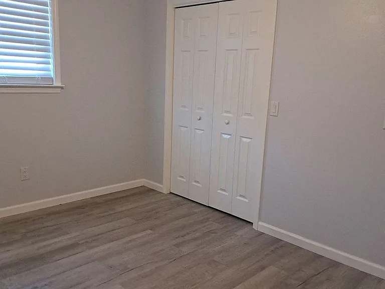 4828 Grimes St #2 — Photo 29