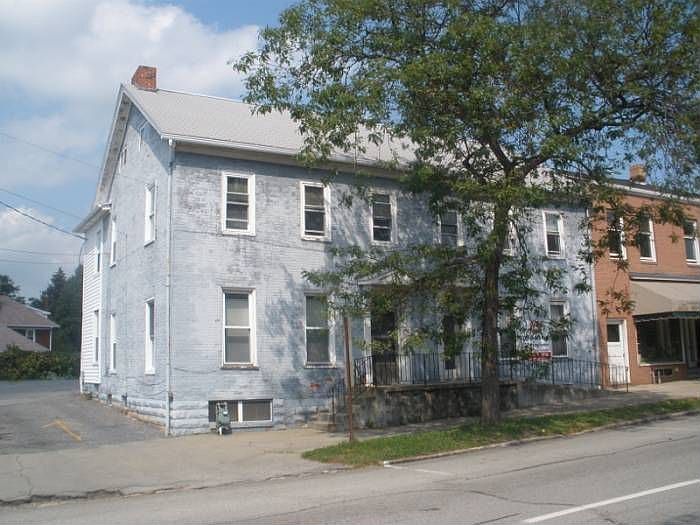 Exterior Front