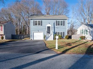 43 Beaver Ave, Warwick, RI 02889