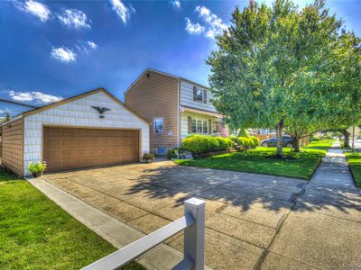 1 Alexine Avenue, East Rockaway, NY, 11518