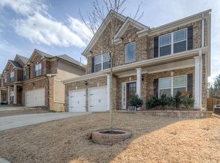 55 Torero Trl, Newnan, GA 30263