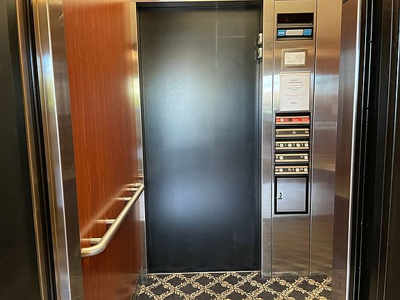 5th image of 2328 NW Glisan St APT 7