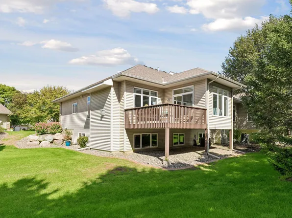 10381 Lancaster Cv, Woodbury, MN 55129