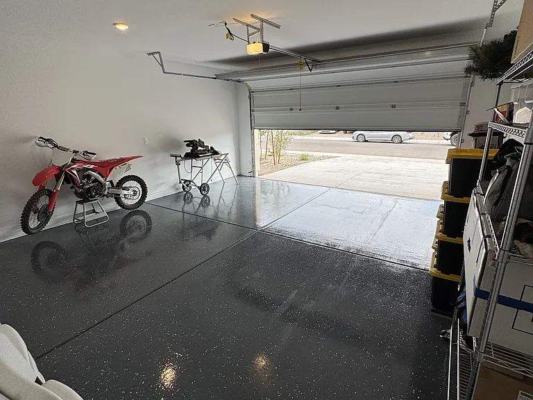 643 W Riparian Dr — Photo 52