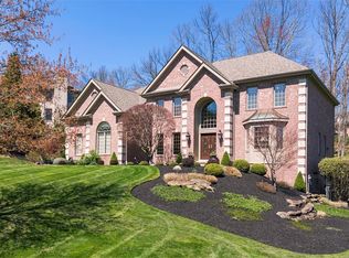 2153 Grandeur Dr, Gibsonia, PA