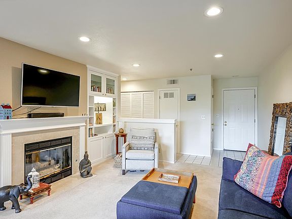 5th image of 110 Redhawk Road