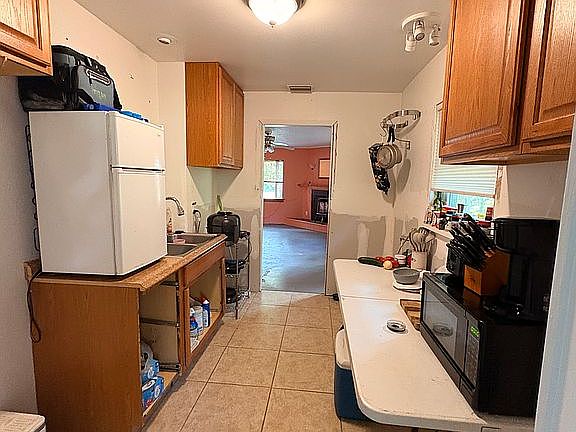 4th image of 5 55th St