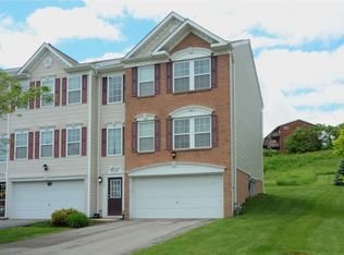 134 Lockheed Dr, Coraopolis, PA 15108
