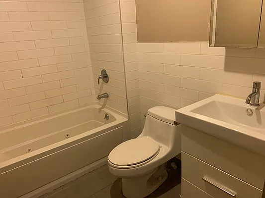 Rented by Yup Realty LLC | media 15