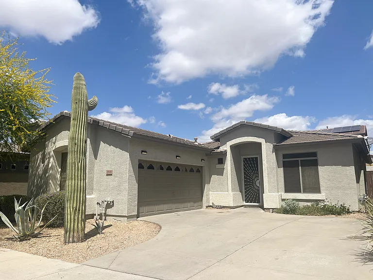 2518 W Florentine Rd — Photo 22