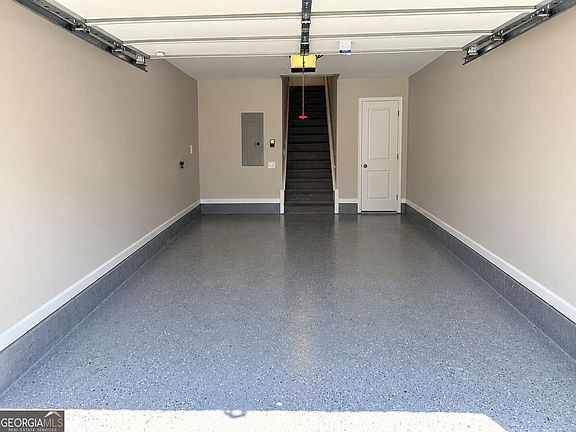 2nd image of 3050 Quantum Ln