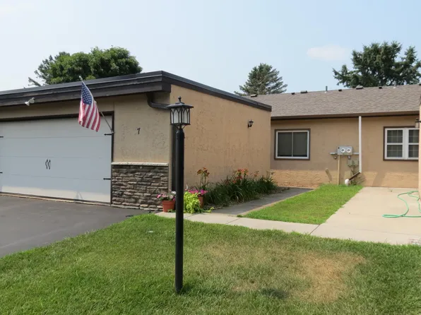 912 3rd St N APT 7, Cold Spring, MN 56320