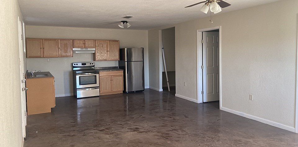 2nd image of 10240 W Palomino Dr #2