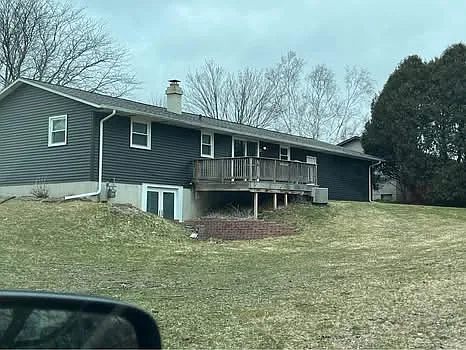 Brick Dr, Green Bay — Photo 2