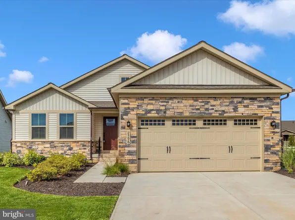 2598 Lamplighter Dr, Frederick, MD 21702