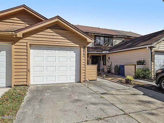 3rd image of 3015 COBBLEWOOD Lane E