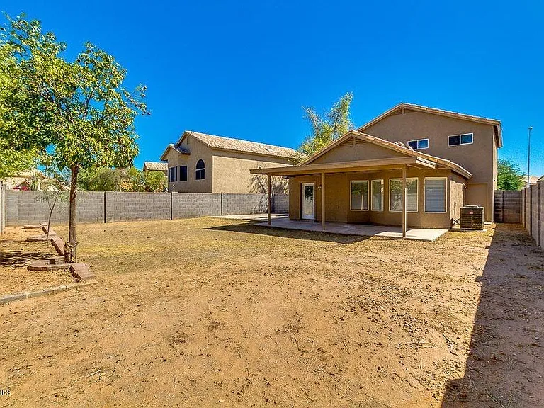 1380 W Whitten St — Photo 18
