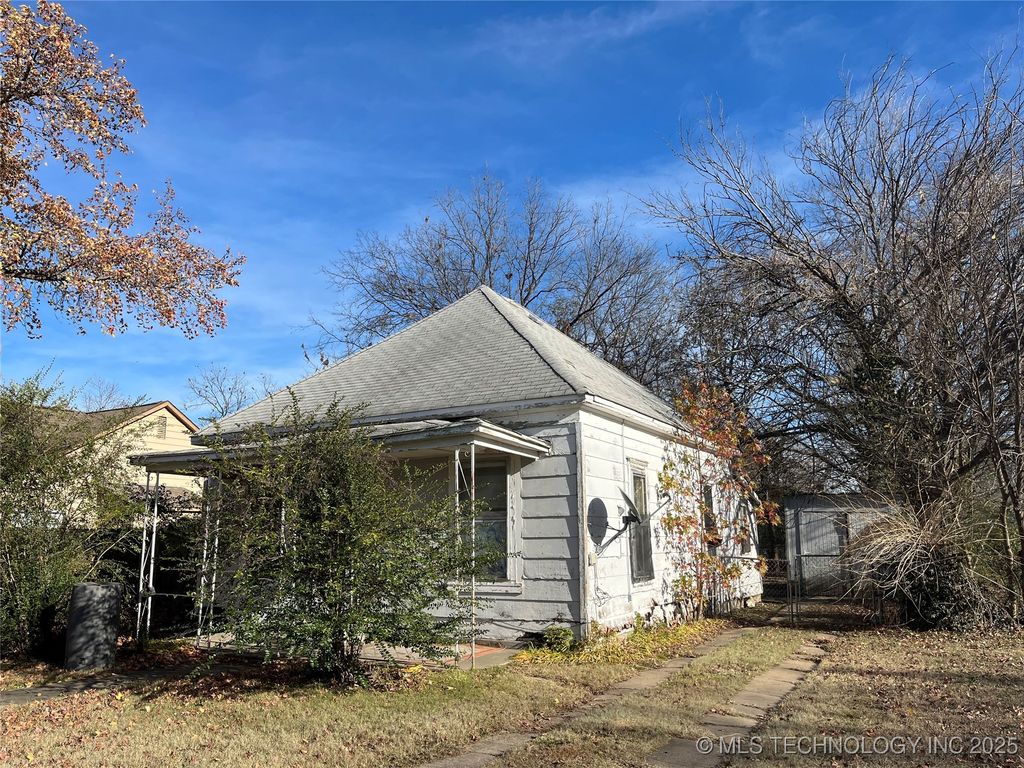826 N H St, Muskogee OK - Owner Finance Home