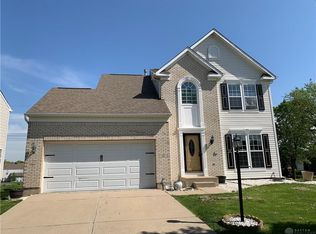 10 W Pugh Dr, Springboro, OH 45066