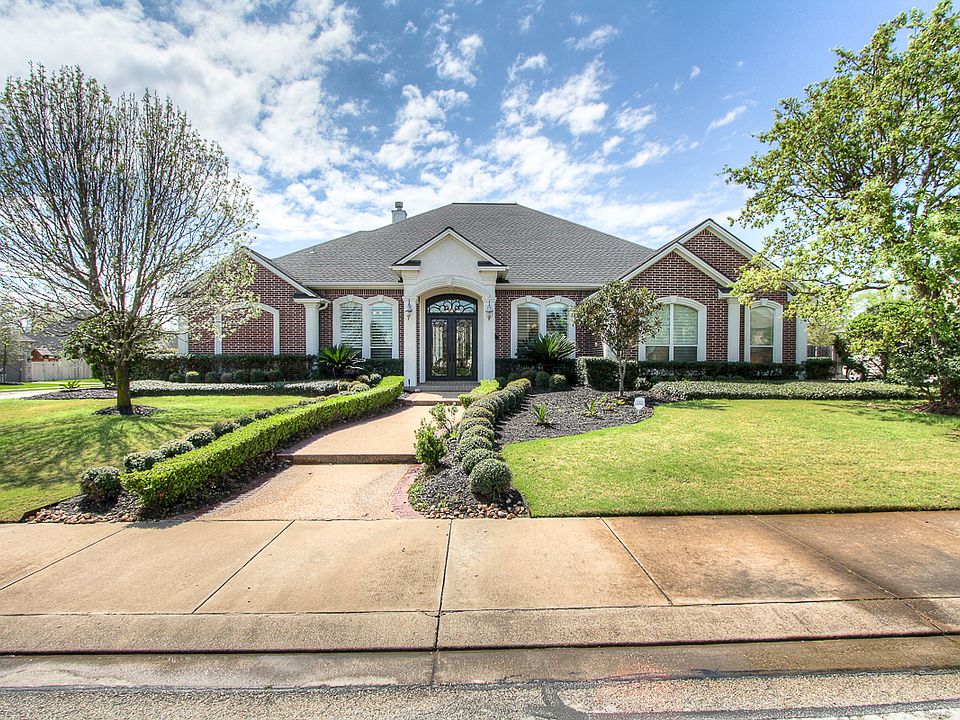 1st image of 5120 Sycamore Hills Dr