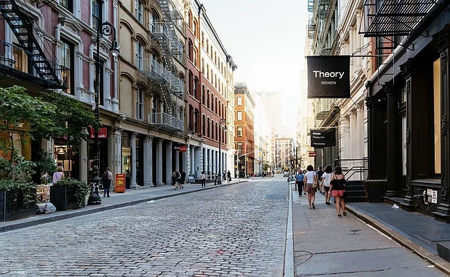 Rented by Douglas Elliman | media 47