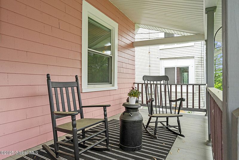 2nd image of 19 Parkview Court
