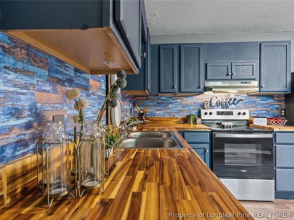 4th image of 2633 Dumbarton Rd
