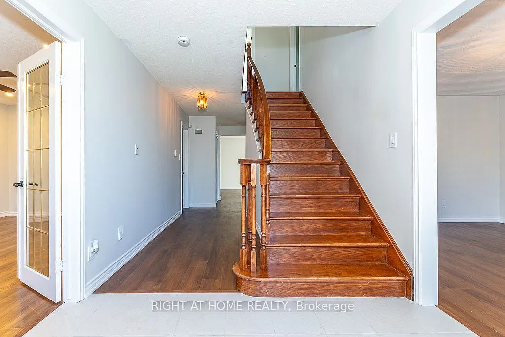 5 bed, $4,000 — Photo 3