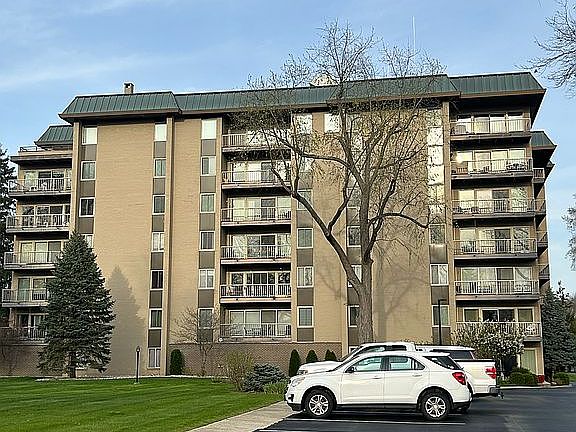 2nd image of 1755 Shawnee Rd APT 706