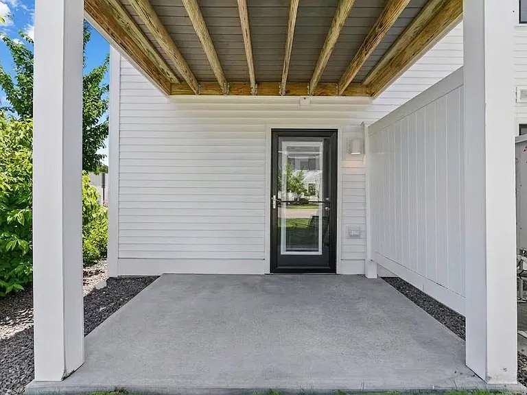 34 Mill Commons Dr #114 — Photo 12