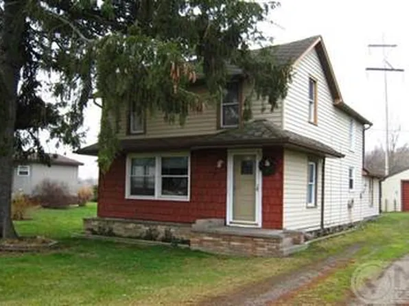 5914 S Ainger Rd, Olivet, MI 49076