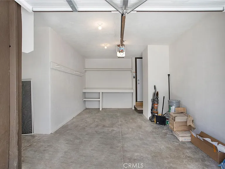 26 La Verne Ave — Photo 23