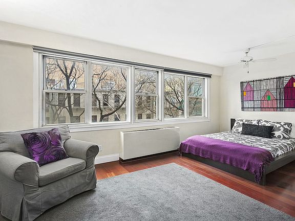 2nd image of 520 E 76th St APT 6B