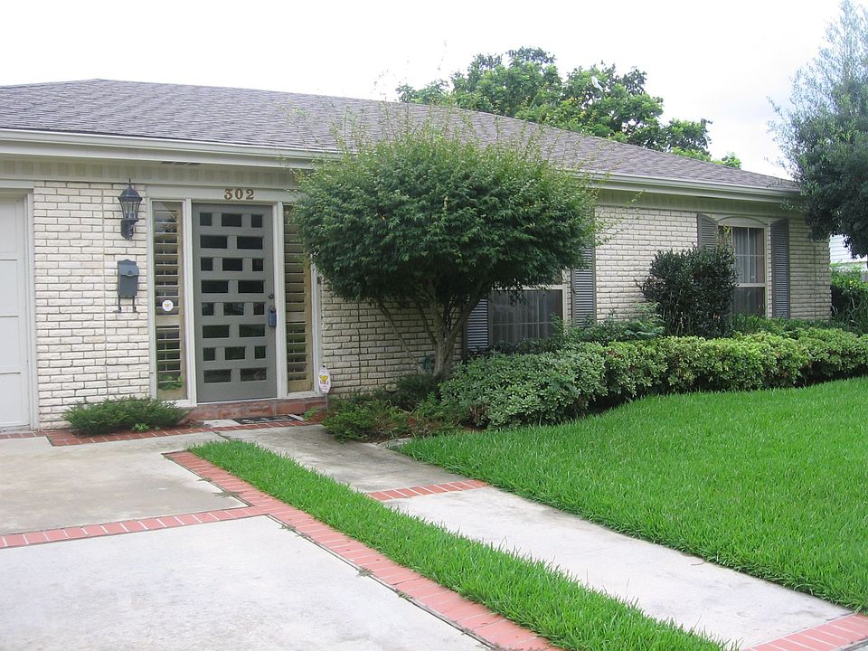 302 Amapola