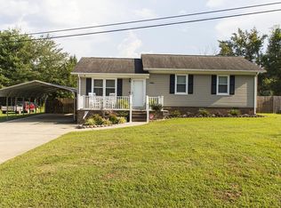 1908 E Stadium Dr, Eden, NC 27288