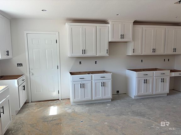 5th image of 27680 Pollard Rd