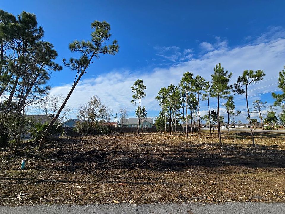 1st image of 429 7th St