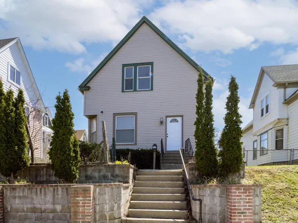 2815 W Pierce STREET, Milwaukee, WI 53215
