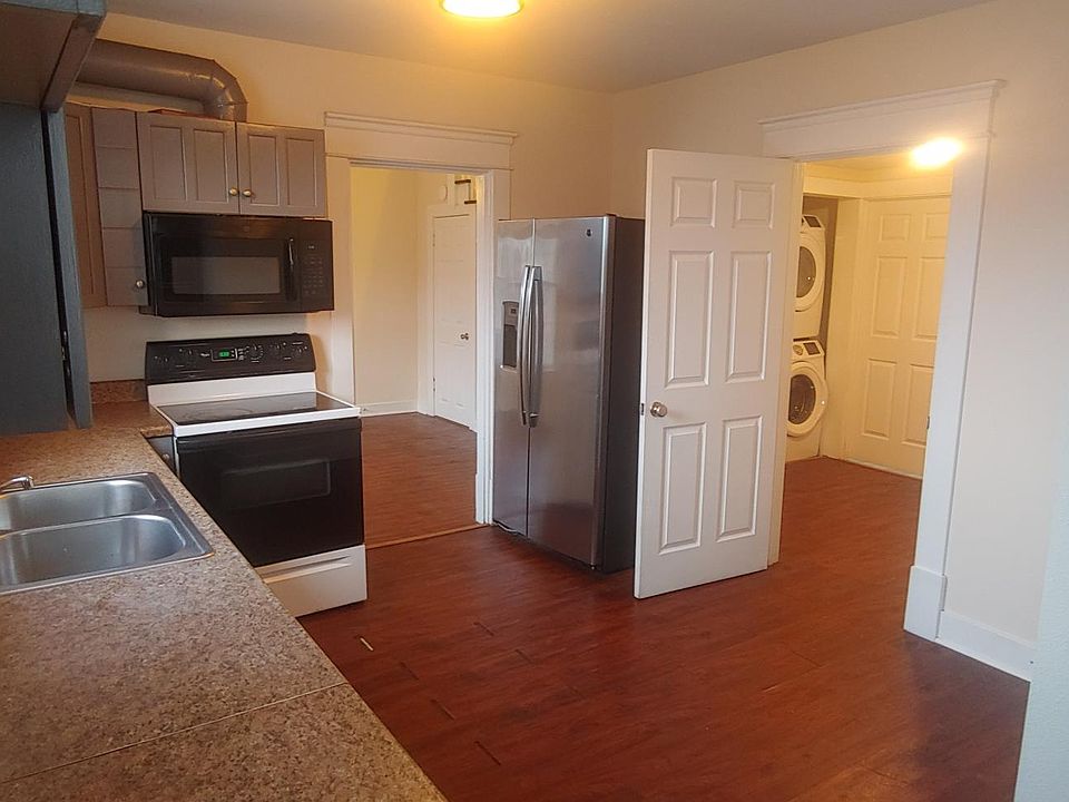1st image of 2502 Rockefeller Ave