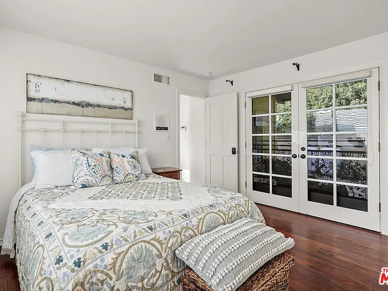 4244 Avenida De La Encinal — Photo 29