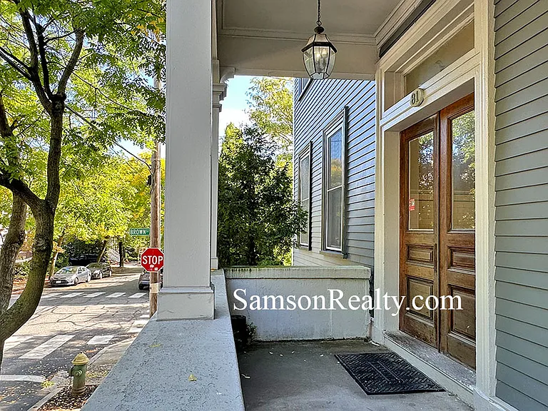 150 Brown St #B — Photo 9